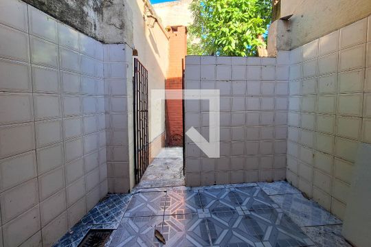 Canil de casa à venda com 4 quartos, 300m² em Badu, Niterói