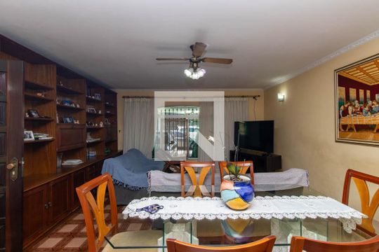 Sala de casa à venda com 4 quartos, 158m² em Parque Novo Mundo, São Paulo