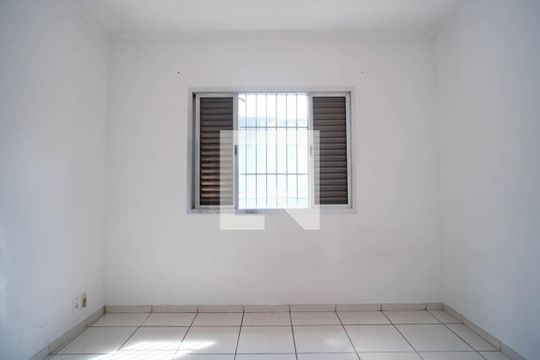 Quarto de casa para alugar com 3 quartos, 145m² em Jardim Aricanduva, São Paulo