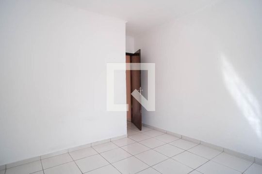 Quarto de casa para alugar com 3 quartos, 145m² em Jardim Aricanduva, São Paulo