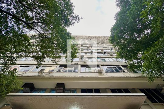 Fachada de apartamento para alugar com 1 quarto, 30m² em Centro, Rio de Janeiro