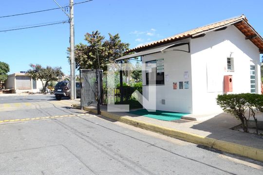 Fachada e portaria de apartamento à venda com 2 quartos, 42m² em Jardim Vitória, Belo Horizonte