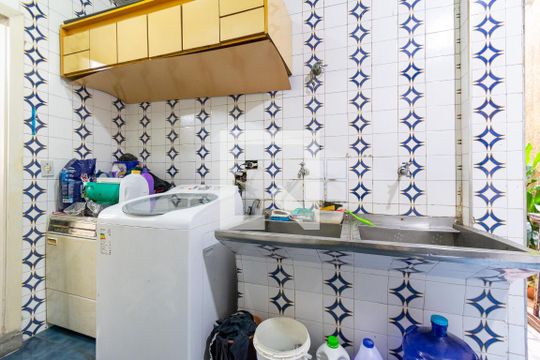 Área de Serviço de casa à venda com 3 quartos, 500m² em Vila Alexandria, São Paulo