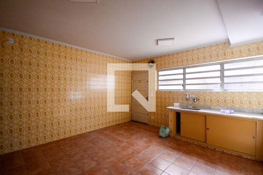 Cozinha de casa à venda com 3 quartos, 187m² em Jardim Santa Emilia, São Paulo