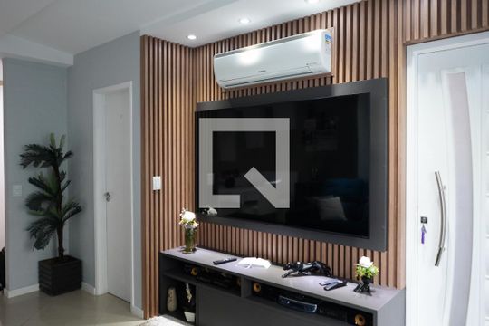 Sala de casa de condomínio à venda com 3 quartos, 124m² em Mooca, São Paulo
