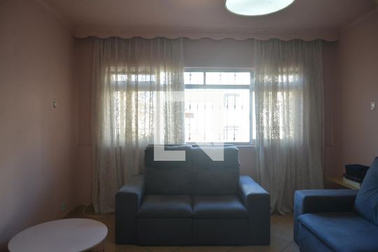 Sala de casa à venda com 3 quartos, 197m² em Vila Francisco Matarazzo, Santo André
