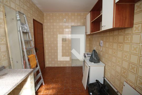 Cozinha de apartamento à venda com 2 quartos, 64m² em Irajá, Rio de Janeiro