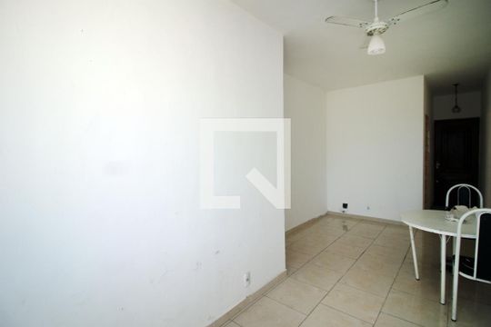 Sala de apartamento à venda com 2 quartos, 64m² em Irajá, Rio de Janeiro