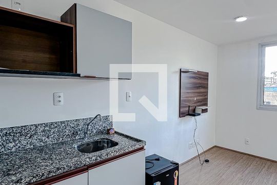 Cozinha de kitnet/studio para alugar com 1 quarto, 20m² em Brás, São Paulo
