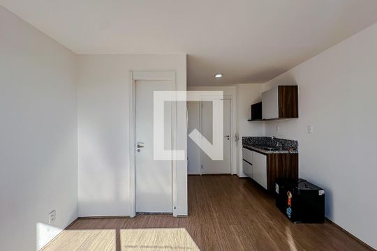 Studio de kitnet/studio para alugar com 1 quarto, 20m² em Brás, São Paulo