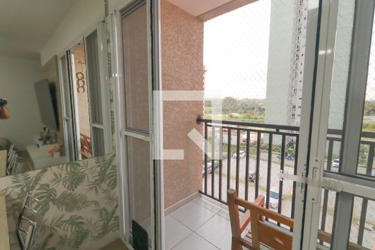 Sala de apartamento à venda com 3 quartos, 82m² em Medeiros, Jundiaí