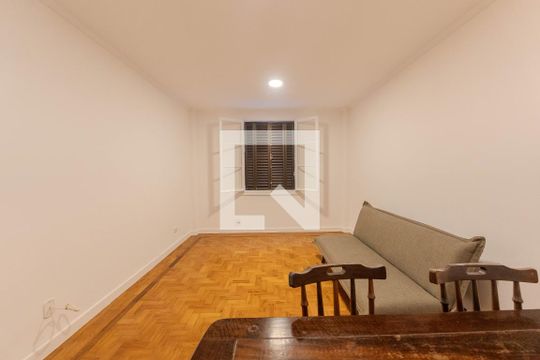 Sala de apartamento à venda com 2 quartos, 86m² em Bela Vista, São Paulo