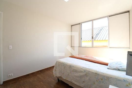 Quarto de apartamento à venda com 1 quarto, 55m² em Barra Funda, São Paulo