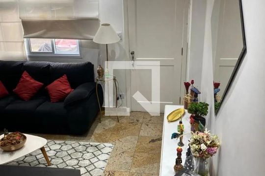 Sala de casa de condomínio à venda com 4 quartos, 225m² em Jardim Consorcio, São Paulo