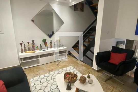 Sala de casa de condomínio à venda com 4 quartos, 225m² em Jardim Consorcio, São Paulo