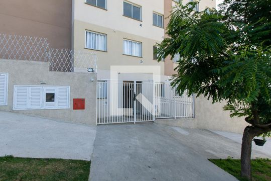 Fachada de apartamento para alugar com 2 quartos, 34m² em Parque Dom Joao Neri, São Paulo