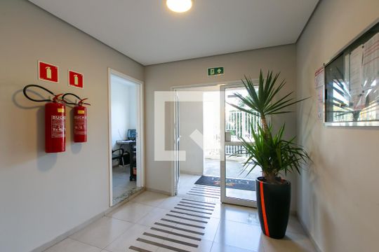 Hall de Entrada de apartamento para alugar com 2 quartos, 34m² em Parque Dom Joao Neri, São Paulo