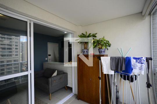 Varanda de apartamento à venda com 1 quarto, 44m² em Vila Mariana, São Paulo
