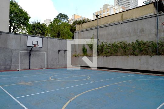 Área comum - Quadra de apartamento à venda com 2 quartos, 74m² em Vila Madalena, São Paulo