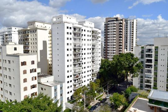 Vista Varanda da Sala de apartamento à venda com 2 quartos, 74m² em Vila Madalena, São Paulo