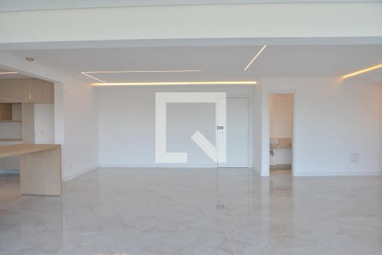 Sala de apartamento para alugar com 3 quartos, 165m² em Vila Gilda, Santo André