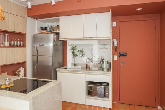Sala e Cozinha de kitnet/studio à venda com 1 quarto, 46m² em Pompeia, São Paulo