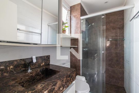 Banheiro da Suíte de apartamento à venda com 3 quartos, 71m² em Partenon, Porto Alegre