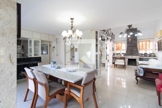 Casa de Condomínio à venda com 3 quartos, 420m² em Vila Conceição, Porto Alegre