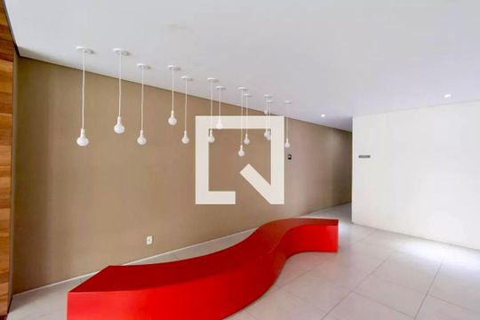 Hall Social Bloco de apartamento à venda com 2 quartos, 74m² em Vila Cordeiro, São Paulo