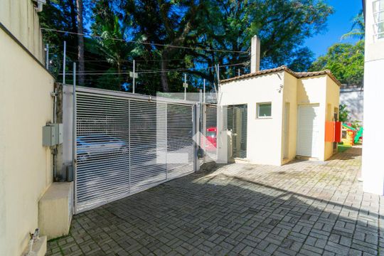 Área comum de casa de condomínio à venda com 3 quartos, 163m² em Vila Ema, São Paulo