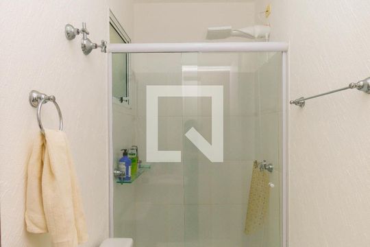 Banheiro da Suíte 1 de casa de condomínio à venda com 3 quartos, 163m² em Vila Ema, São Paulo