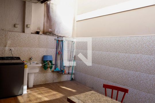 Área comum de casa à venda com 4 quartos, 208m² em Bussocaba, Osasco