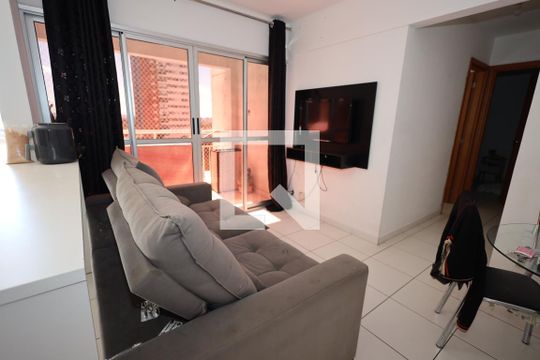 Sala de apartamento para alugar com 2 quartos, 57m² em Parque Amazonia, Goiânia