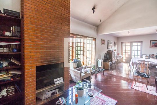 Sala de casa de condomínio à venda com 4 quartos, 300m² em Alphaville, Santana de Parnaíba