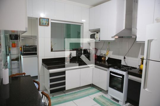 Cozinha de casa à venda com 3 quartos, 176m² em Novo Eldorado, Contagem