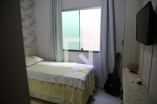 Quarto 2 de casa à venda com 3 quartos, 176m² em Novo Eldorado, Contagem
