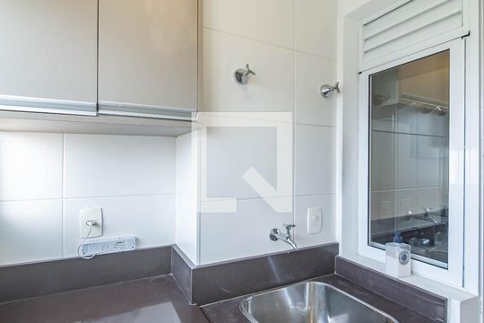 Área de Serviço de apartamento para alugar com 2 quartos, 92m² em Brooklin, São Paulo