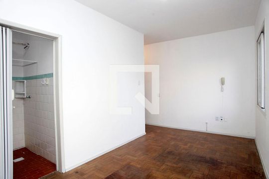 Studio de kitnet/studio para alugar com 1 quarto, 25m² em Centro Histórico, Porto Alegre