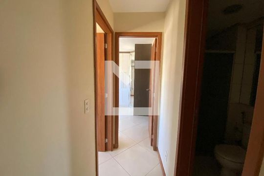 Corredor de apartamento à venda com 3 quartos, 120m² em Pechincha, Rio de Janeiro