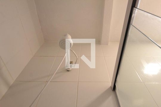 Banheiro Social de casa à venda com 5 quartos, 170m² em Planalto, Belo Horizonte