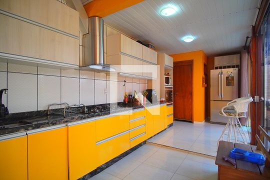 Cozinha de casa à venda com 3 quartos, 149m² em Rondônia, Novo Hamburgo
