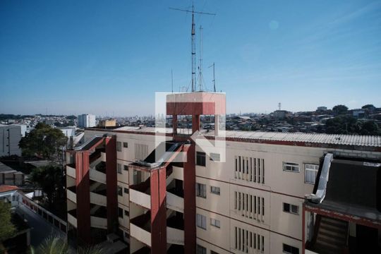 Vista do Quarto 2 de apartamento para alugar com 2 quartos, 48m² em Conjunto Habitacional Padre Manoel da Nobrega, São Paulo