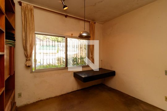 Quarto 3 de casa para alugar com 4 quartos, 530m² em Barro Branco (zona Norte), São Paulo