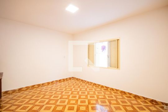 Quarto 1 de casa para alugar com 2 quartos, 150m² em Jardim Roberto, Osasco