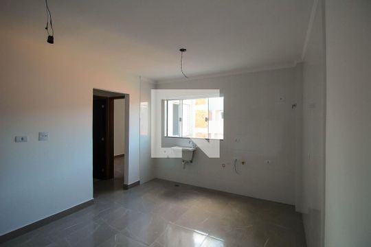 Sala/Cozinha de apartamento para alugar com 2 quartos, 45m² em Vila Santa Clara, São Paulo