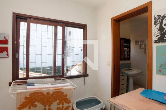 Escritório de casa à venda com 4 quartos, 150m² em São João, Porto Alegre
