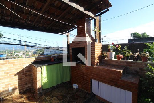 Quintal - Churrasqueira de casa à venda com 2 quartos, 180m² em Freguesia (jacarepaguá), Rio de Janeiro