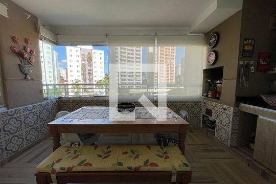 Varanda Sala de apartamento à venda com 2 quartos, 89m² em Jardim Ester Yolanda, São Paulo
