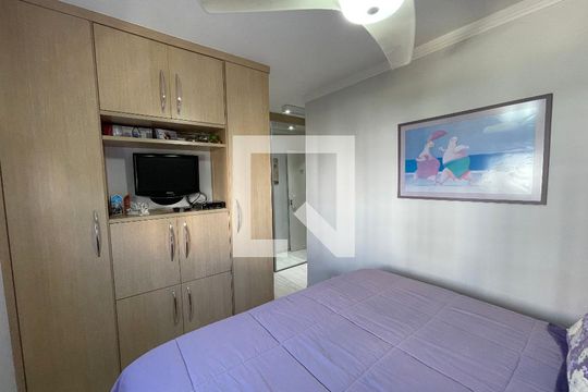 Suíte de apartamento à venda com 2 quartos, 89m² em Jardim Ester Yolanda, São Paulo