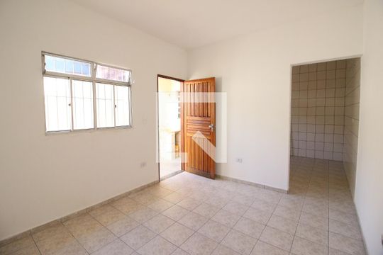 Casa para alugar com 2 quartos, 90m² em Bela Vista, Osasco